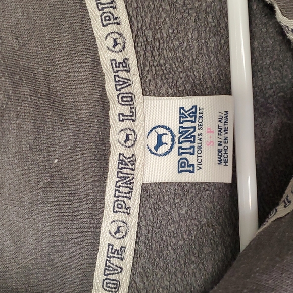 VS PINK zip sweatshirt - Picture 2 of 4